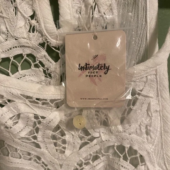 Free People NWT White Lace Halter Top - Picture 2 of 5